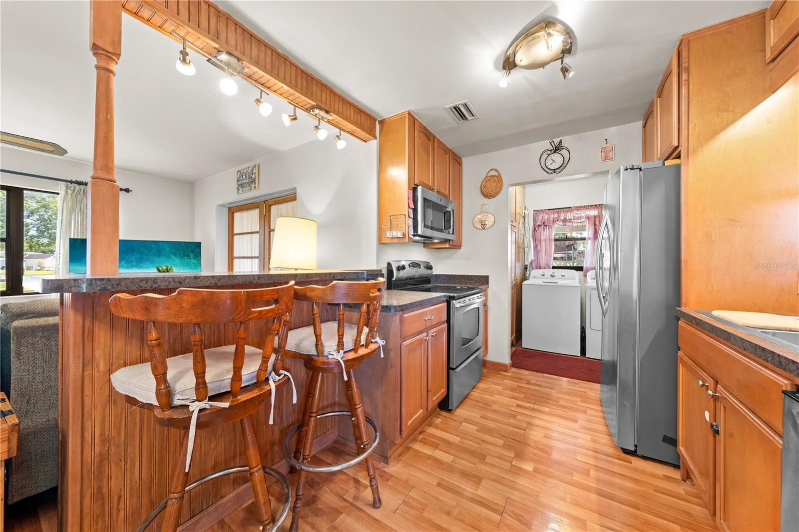 2402 JANET ST