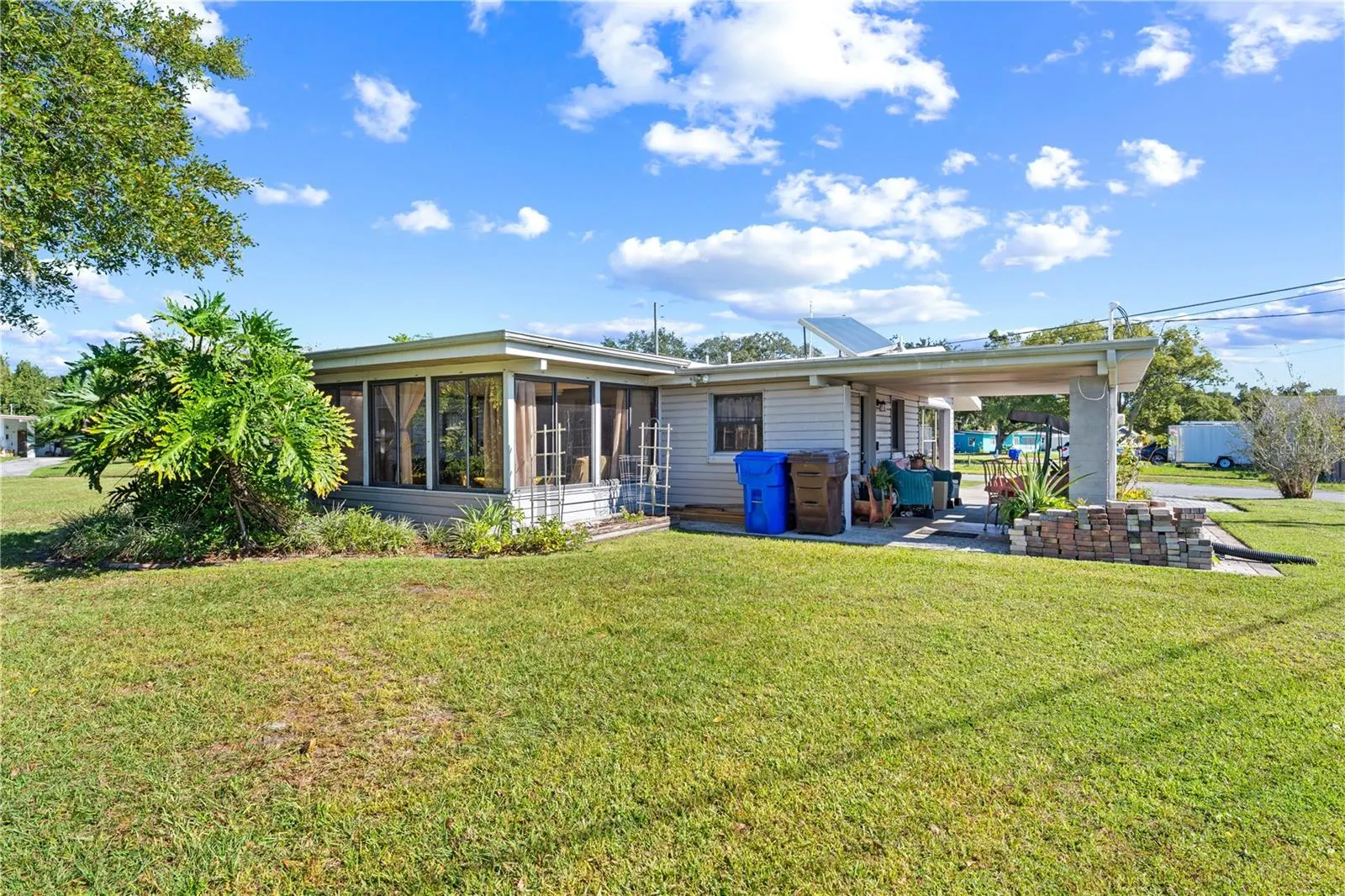 2402 JANET ST