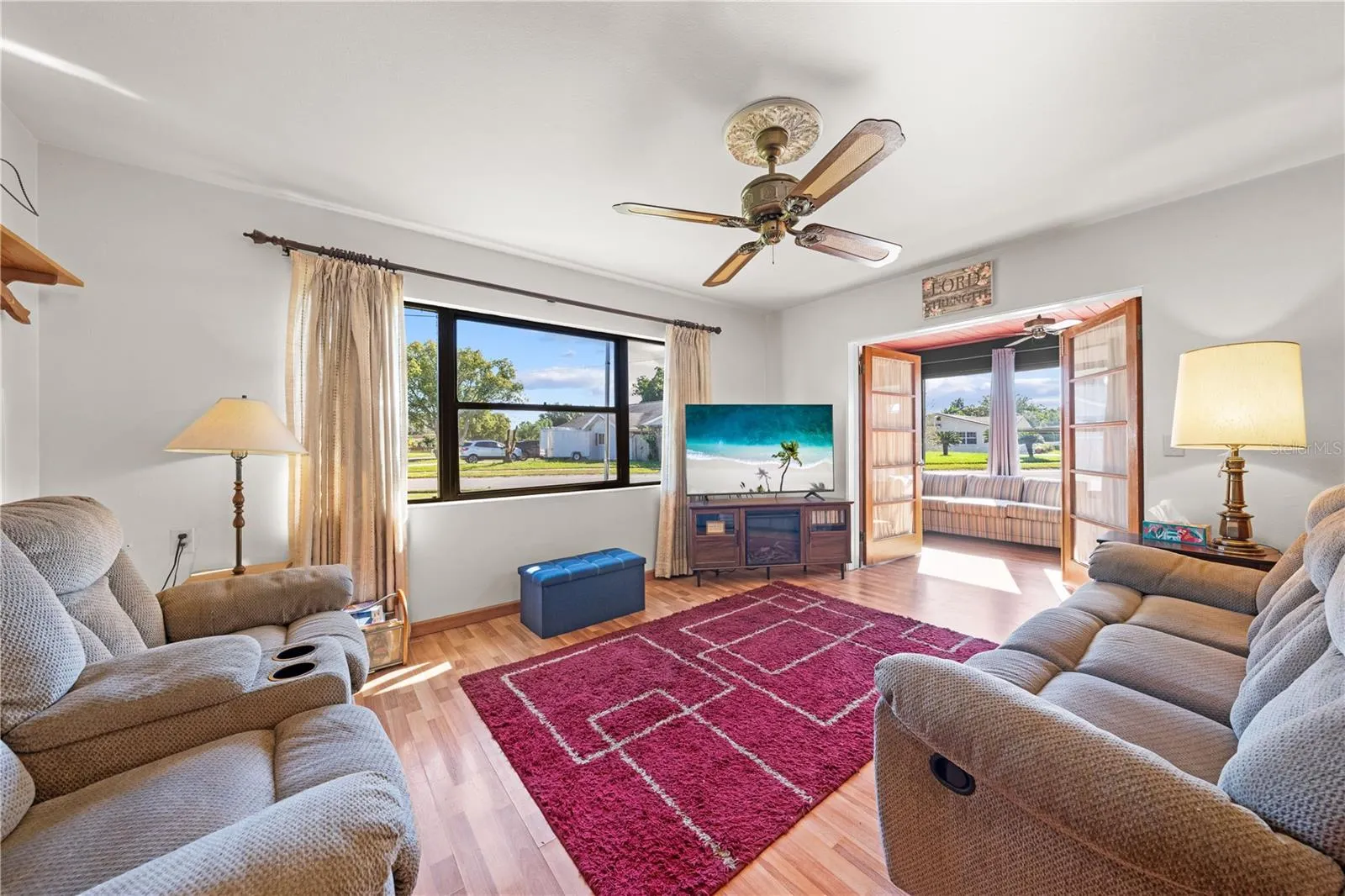 2402 JANET ST