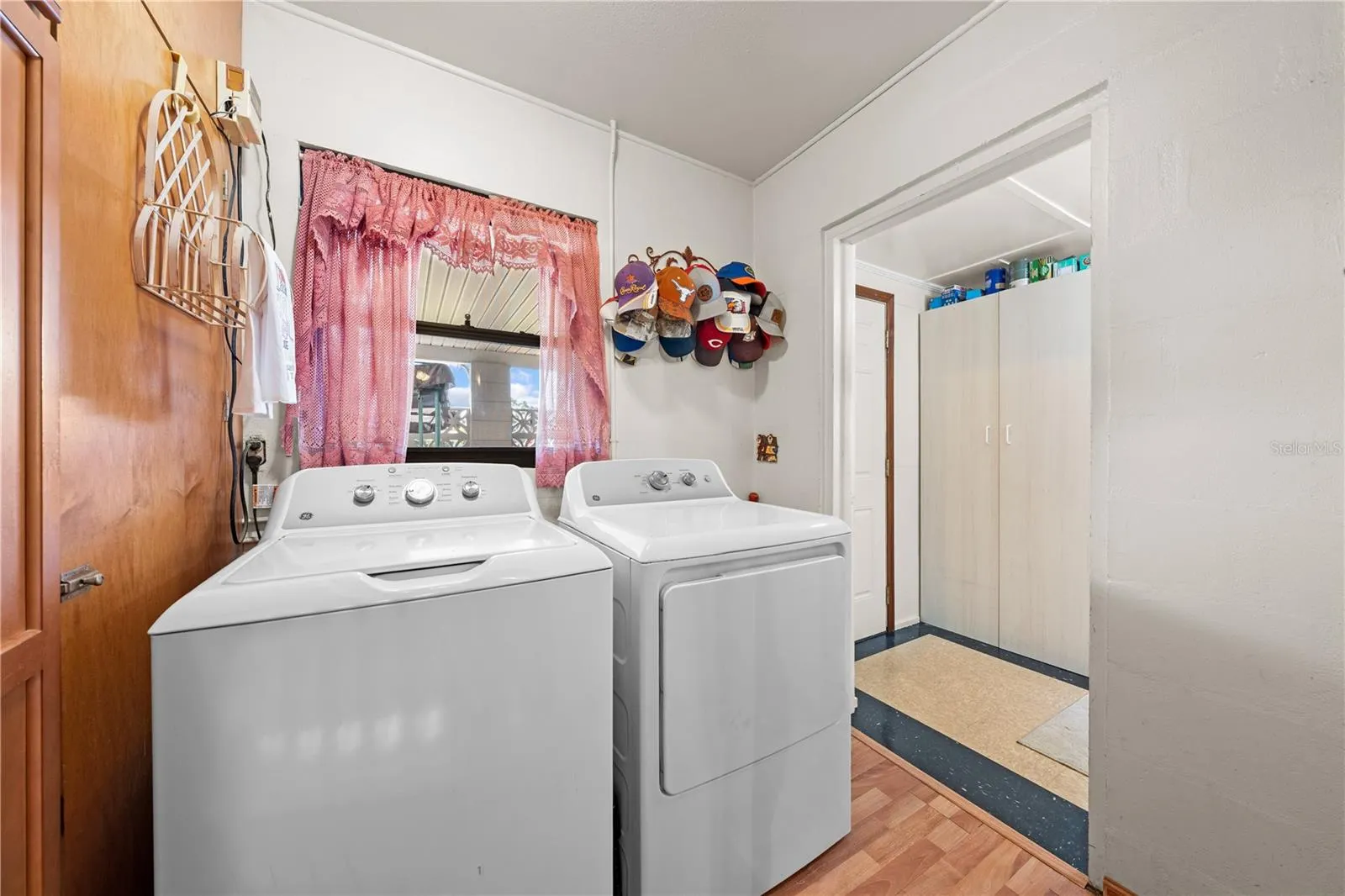2402 JANET ST