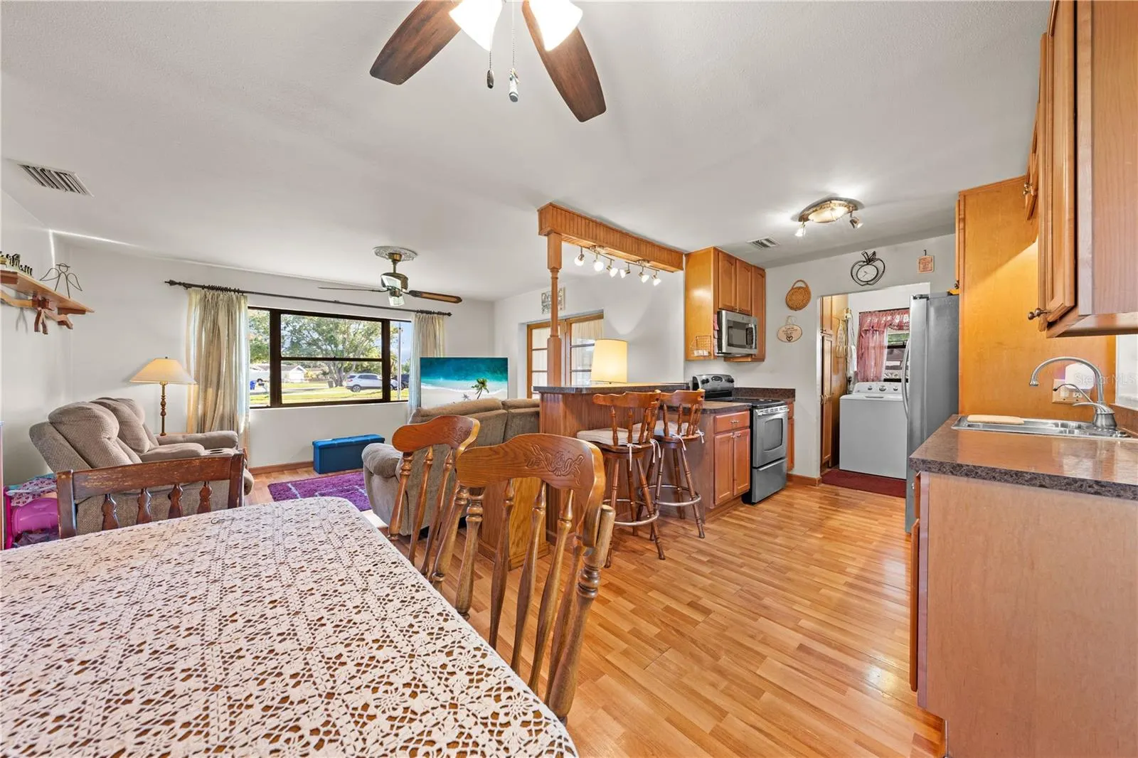 2402 JANET ST