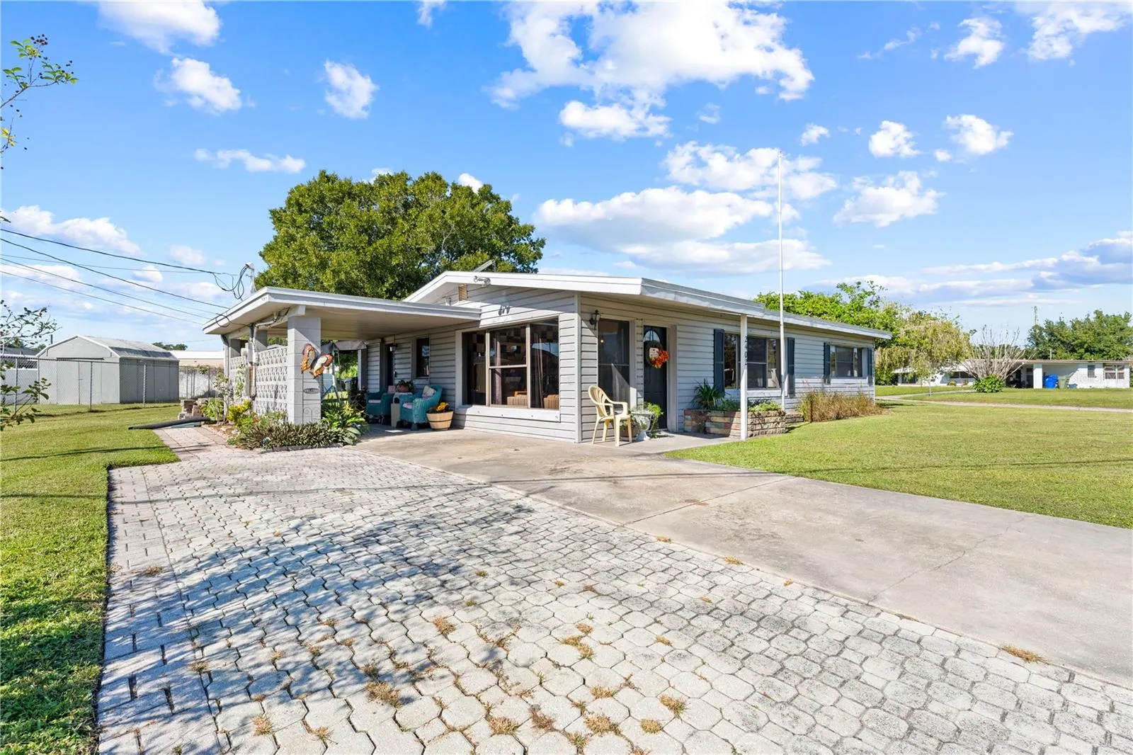 2402 JANET ST