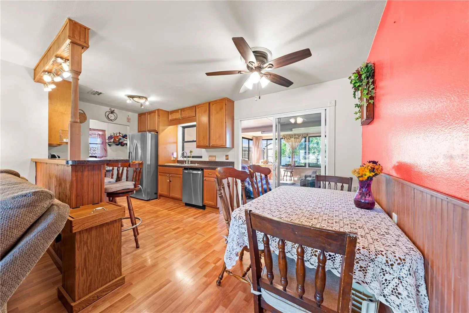 2402 JANET ST