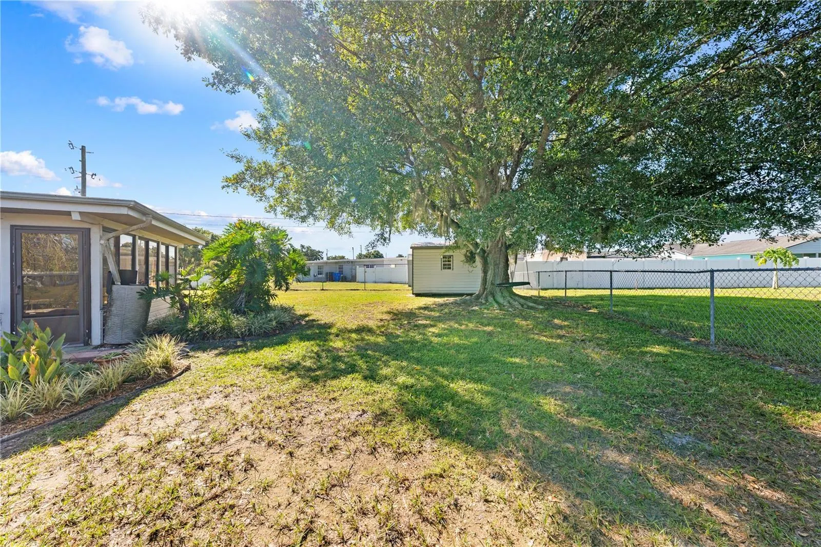 2402 JANET ST