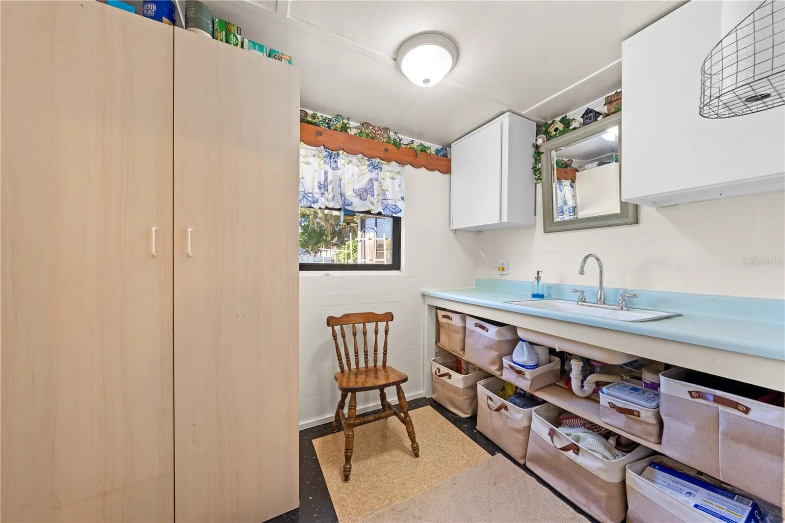 2402 JANET ST