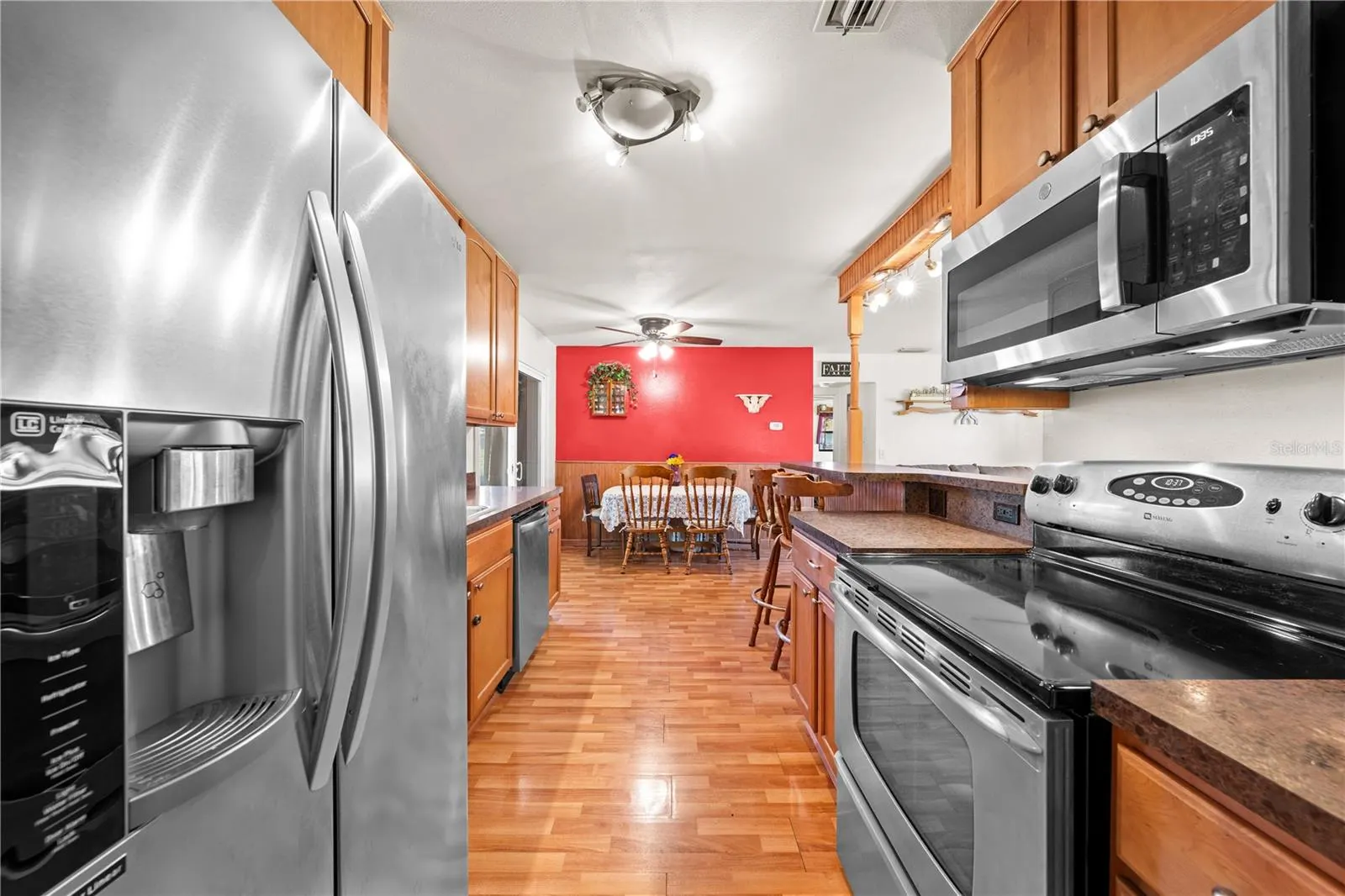 2402 JANET ST