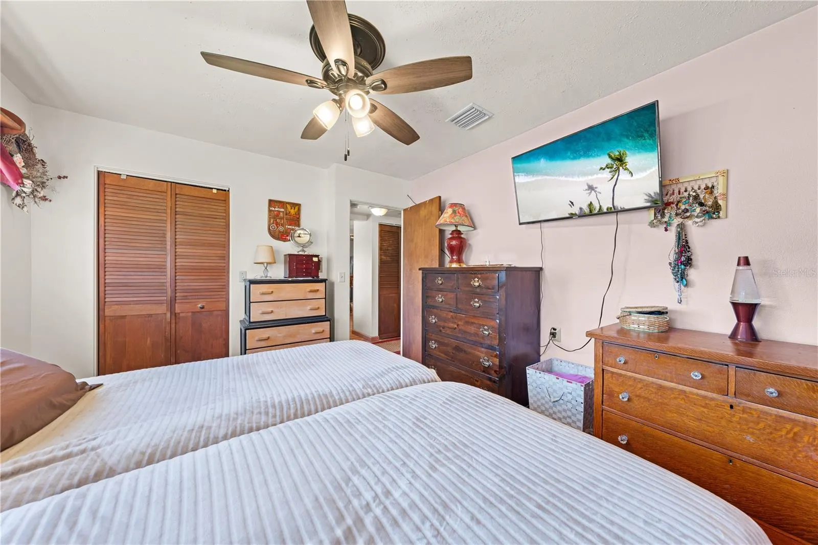 2402 JANET ST