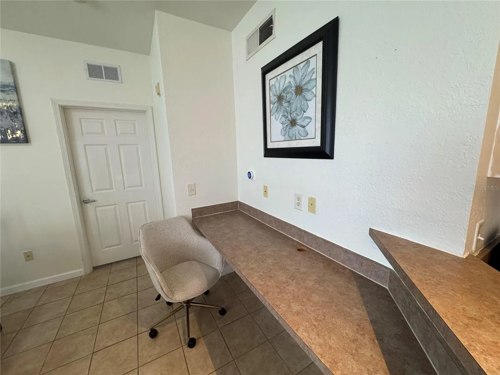 804 TERRACE RIDGE CIR