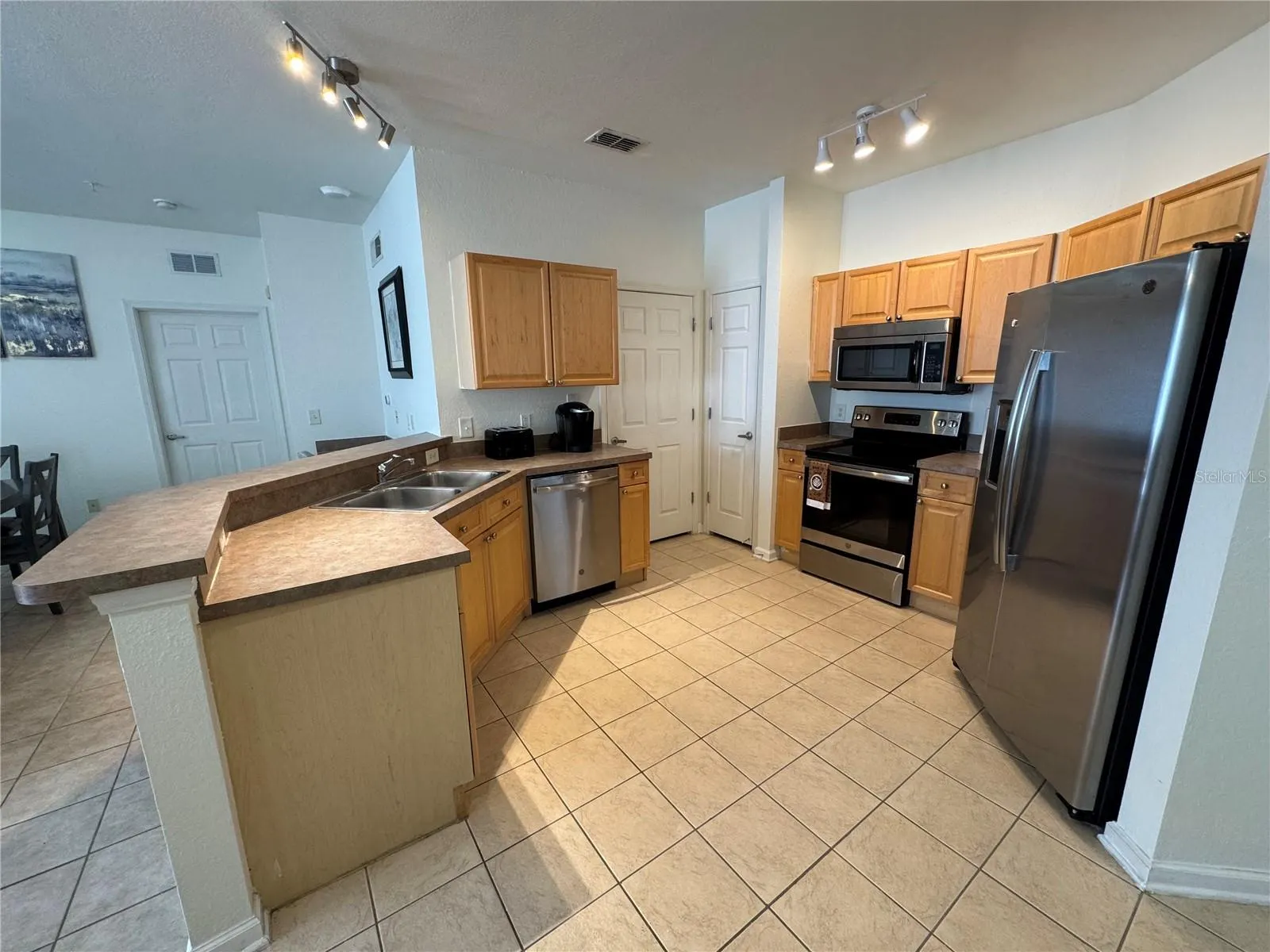804 TERRACE RIDGE CIR