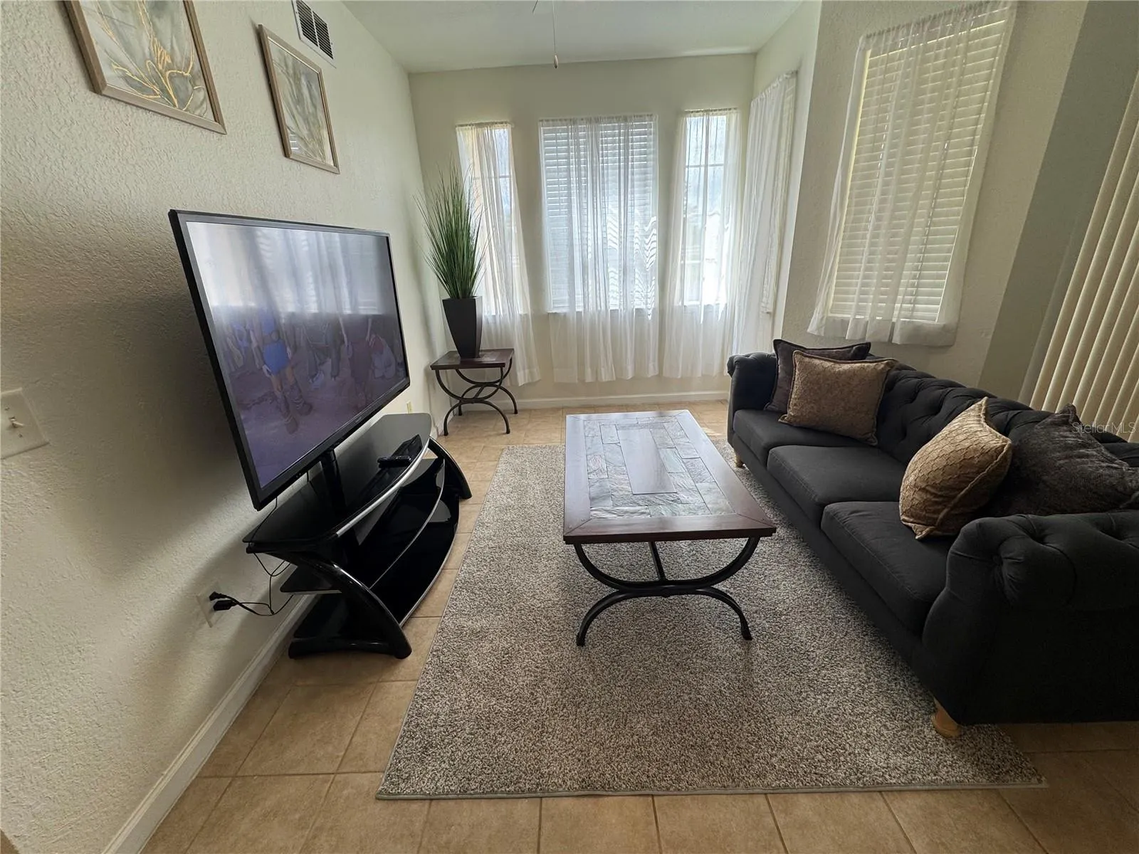 804 TERRACE RIDGE CIR