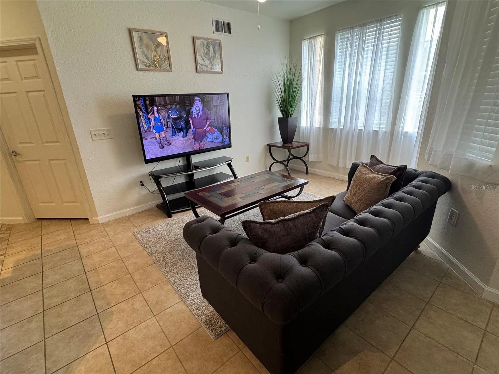 804 TERRACE RIDGE CIR
