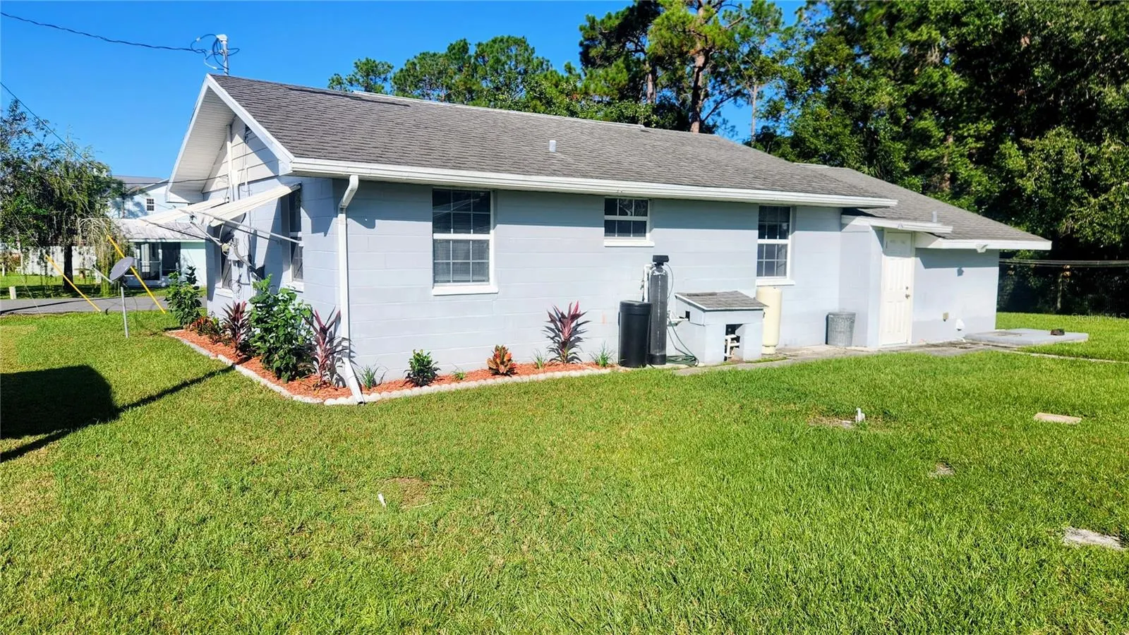 1601 TROUT BLVD