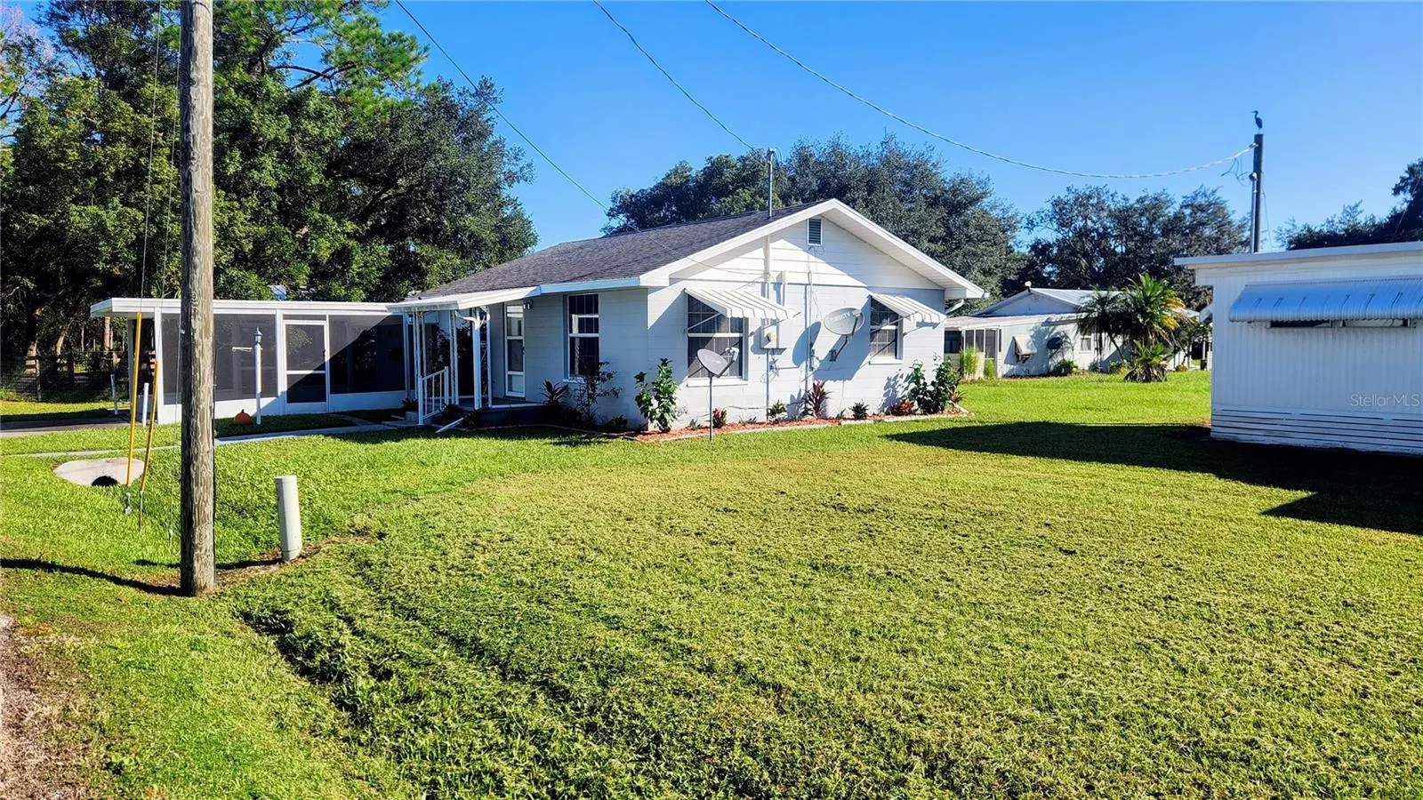 1601 TROUT BLVD