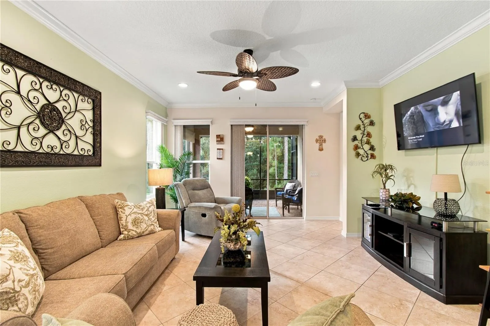 814 SHADY CANYON WAY