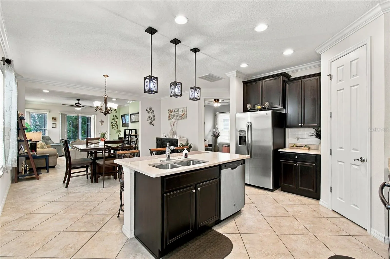 814 SHADY CANYON WAY