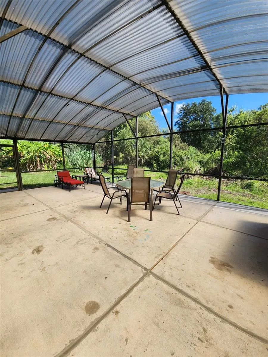 2151 N GOODMAN RD