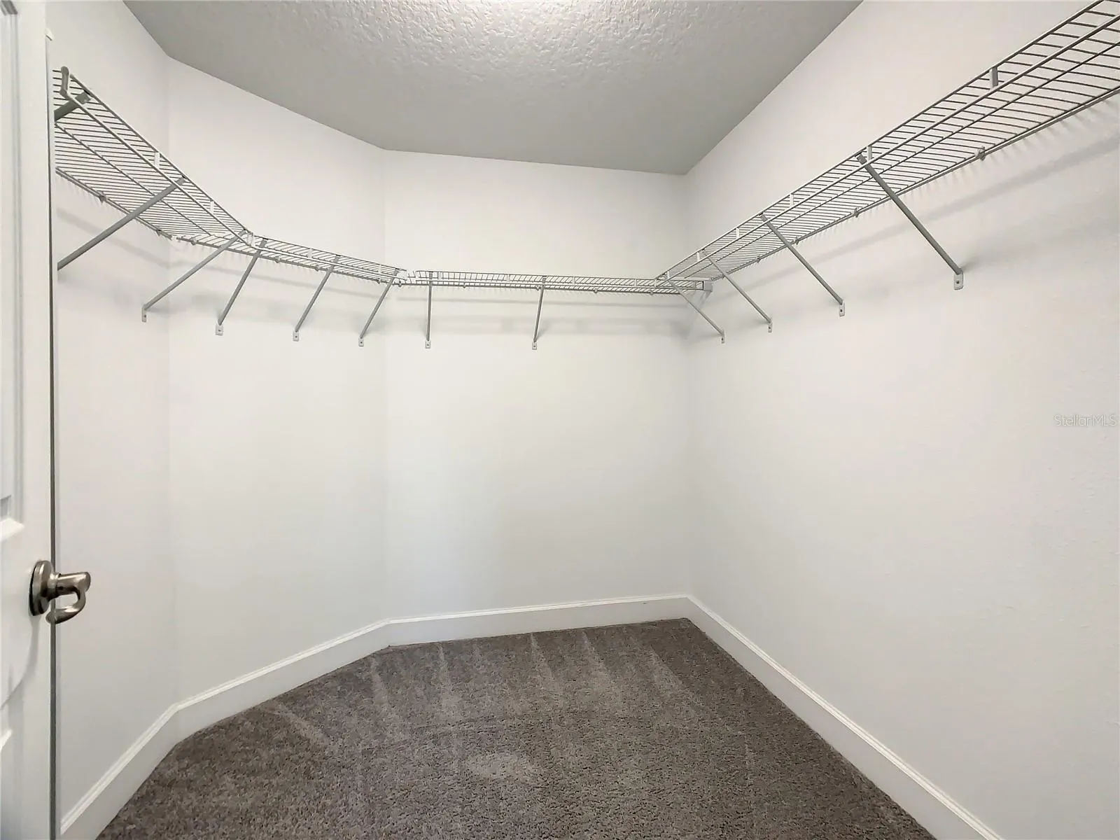 438 JAY CT
