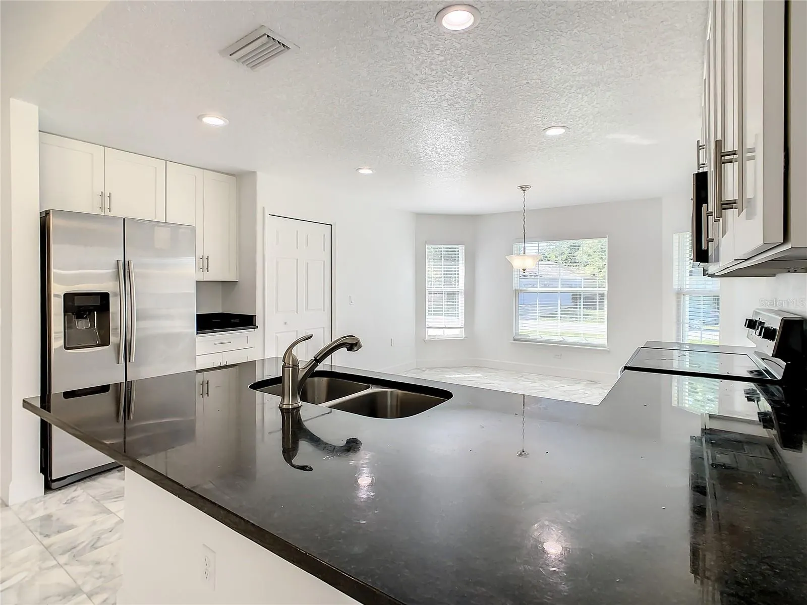 438 JAY CT