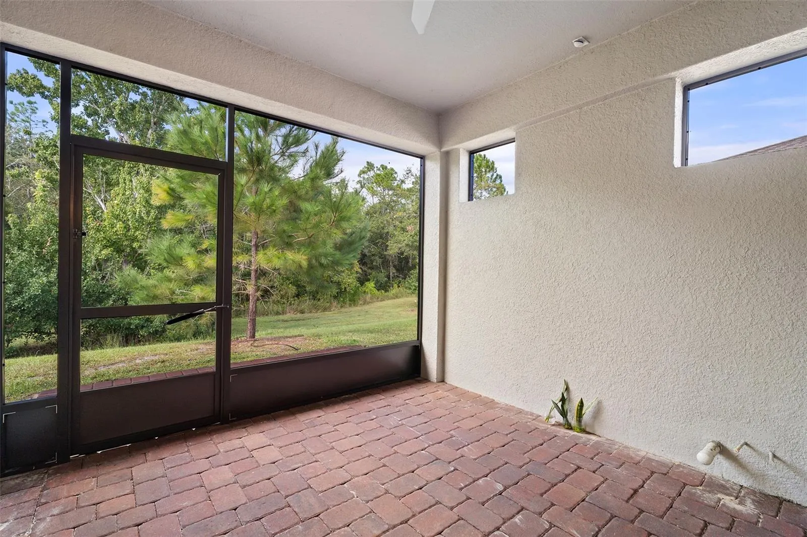 3116 OXBOW CT