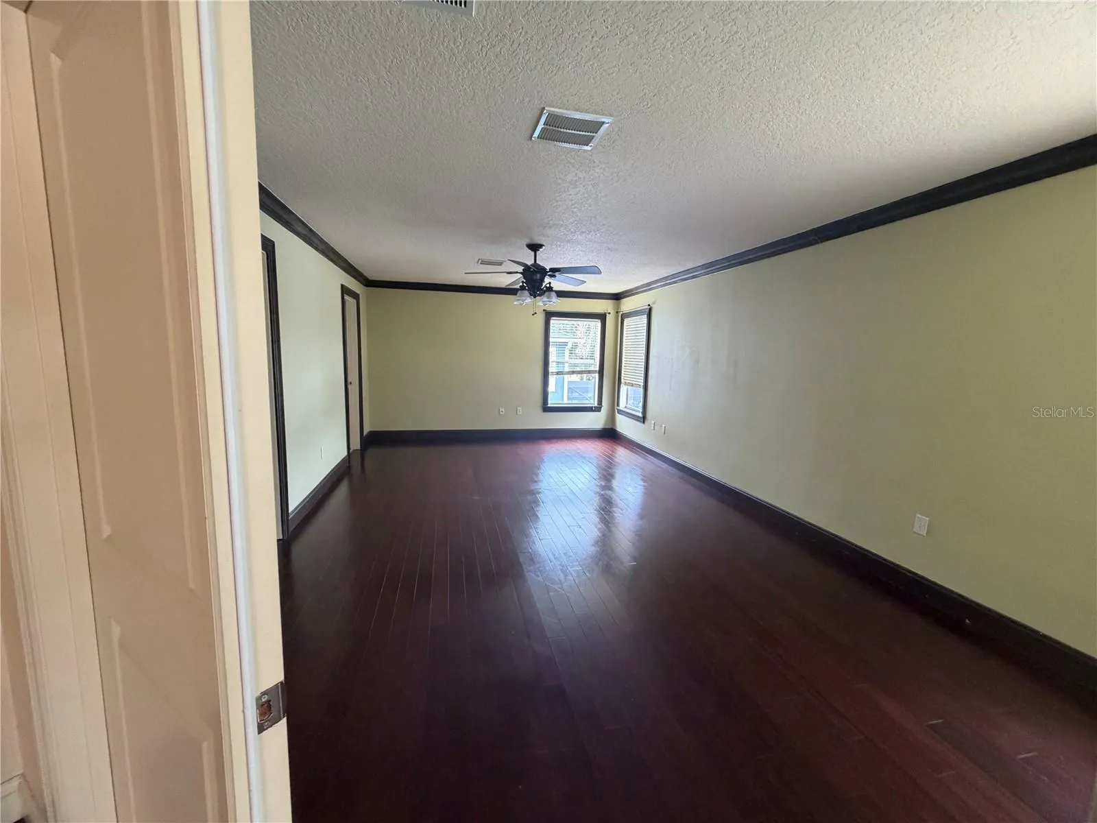 3961 GOLDEN FINCH WAY