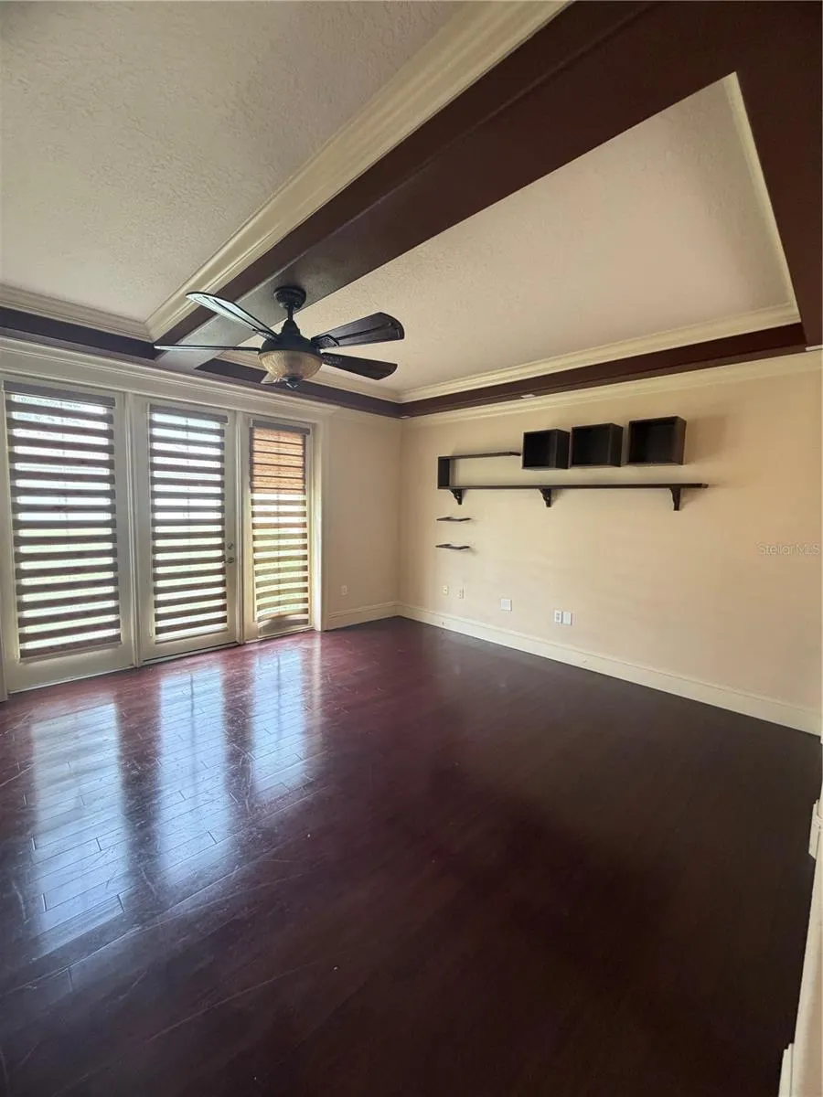 3961 GOLDEN FINCH WAY