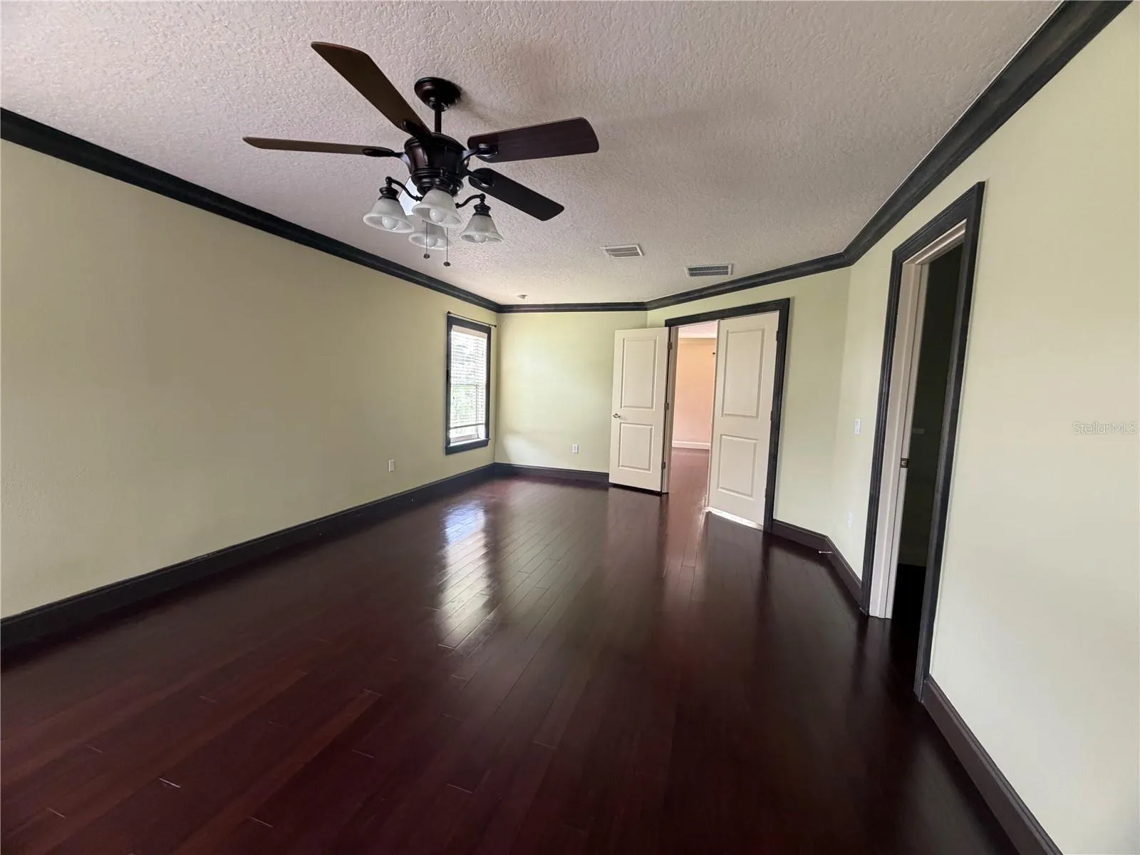 3961 GOLDEN FINCH WAY