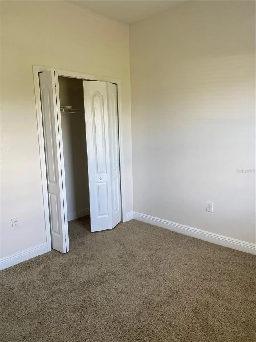 1903 ESTANCIA CIR #1903 #1903