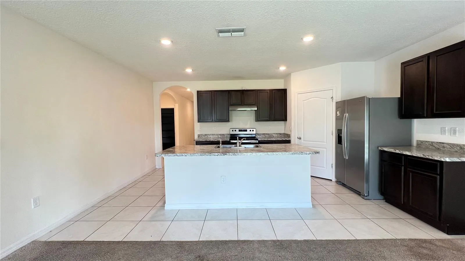 1467 FOX SQUIRREL DR