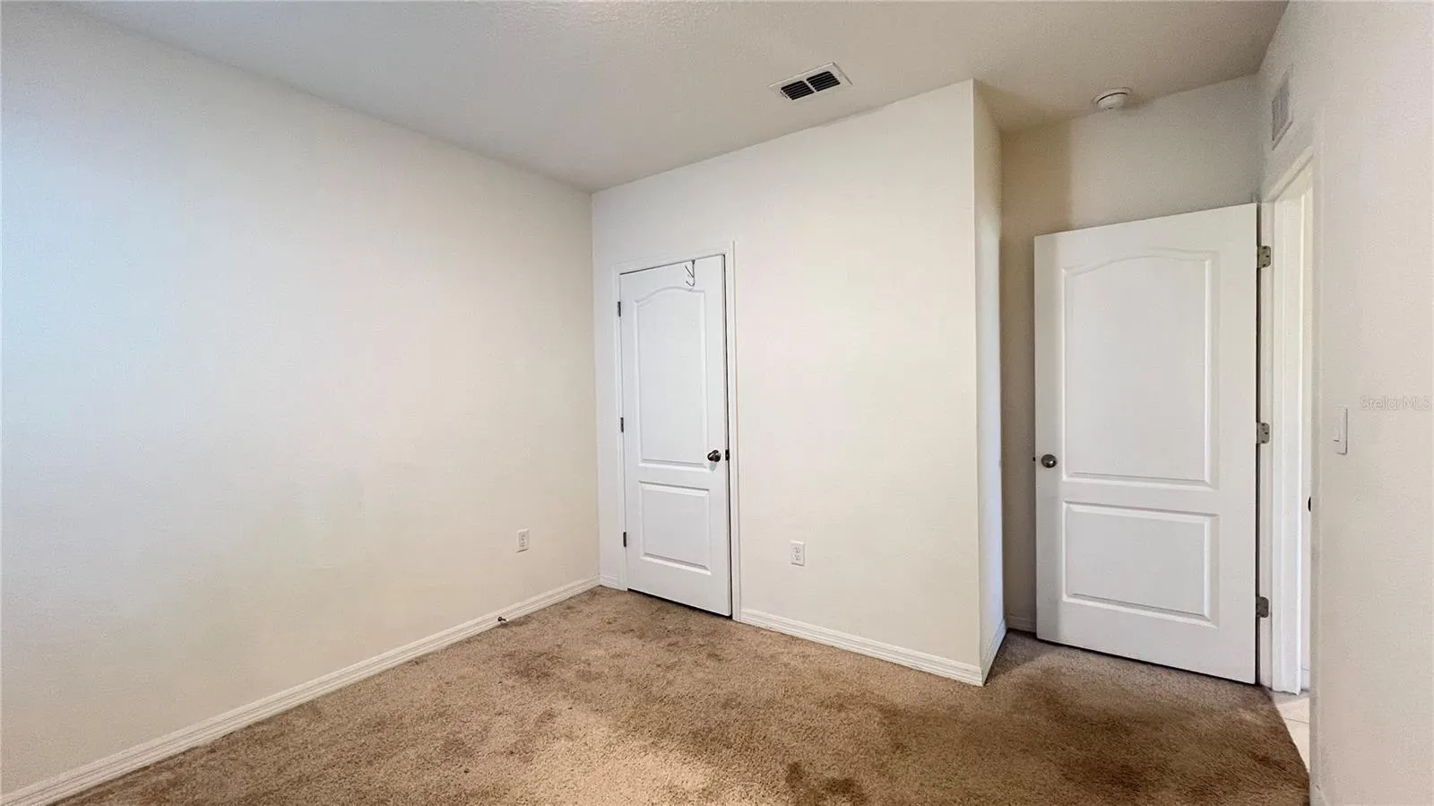 1467 FOX SQUIRREL DR