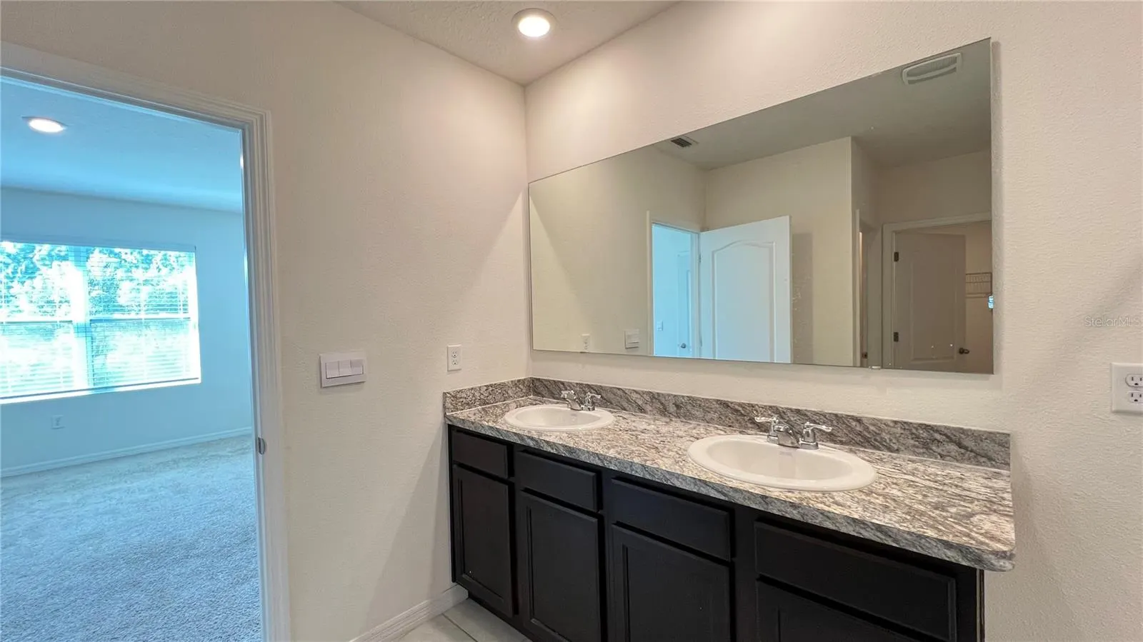 1467 FOX SQUIRREL DR
