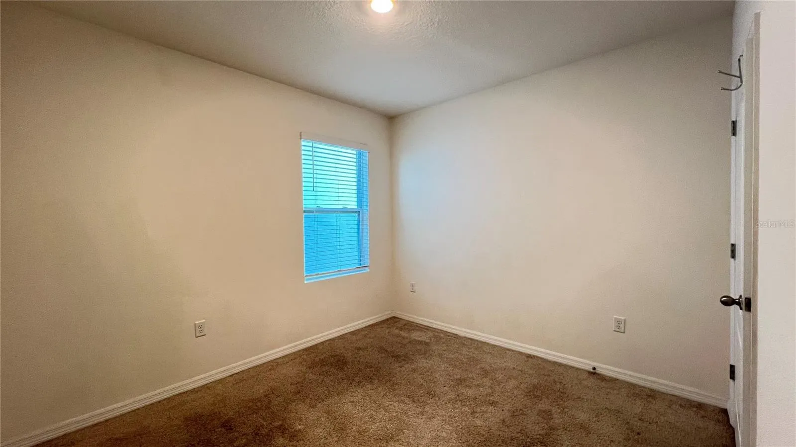1467 FOX SQUIRREL DR