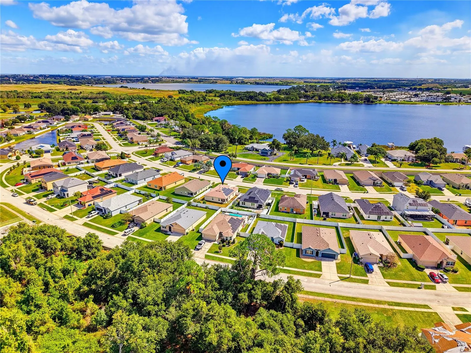 1085 BRENTON MANOR DR