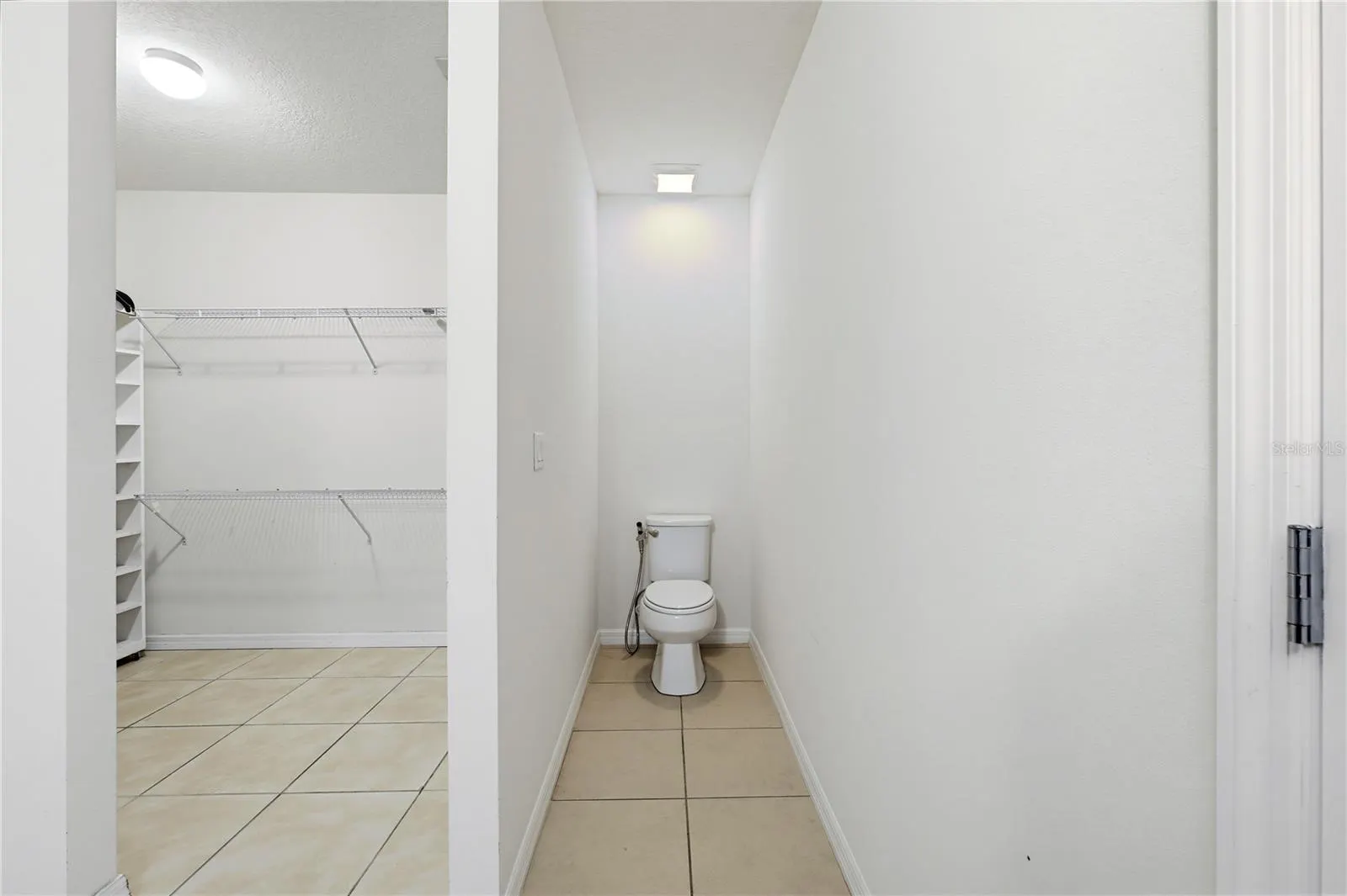 1085 BRENTON MANOR DR