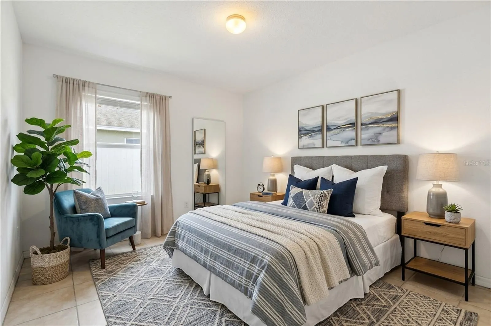 1085 BRENTON MANOR DR