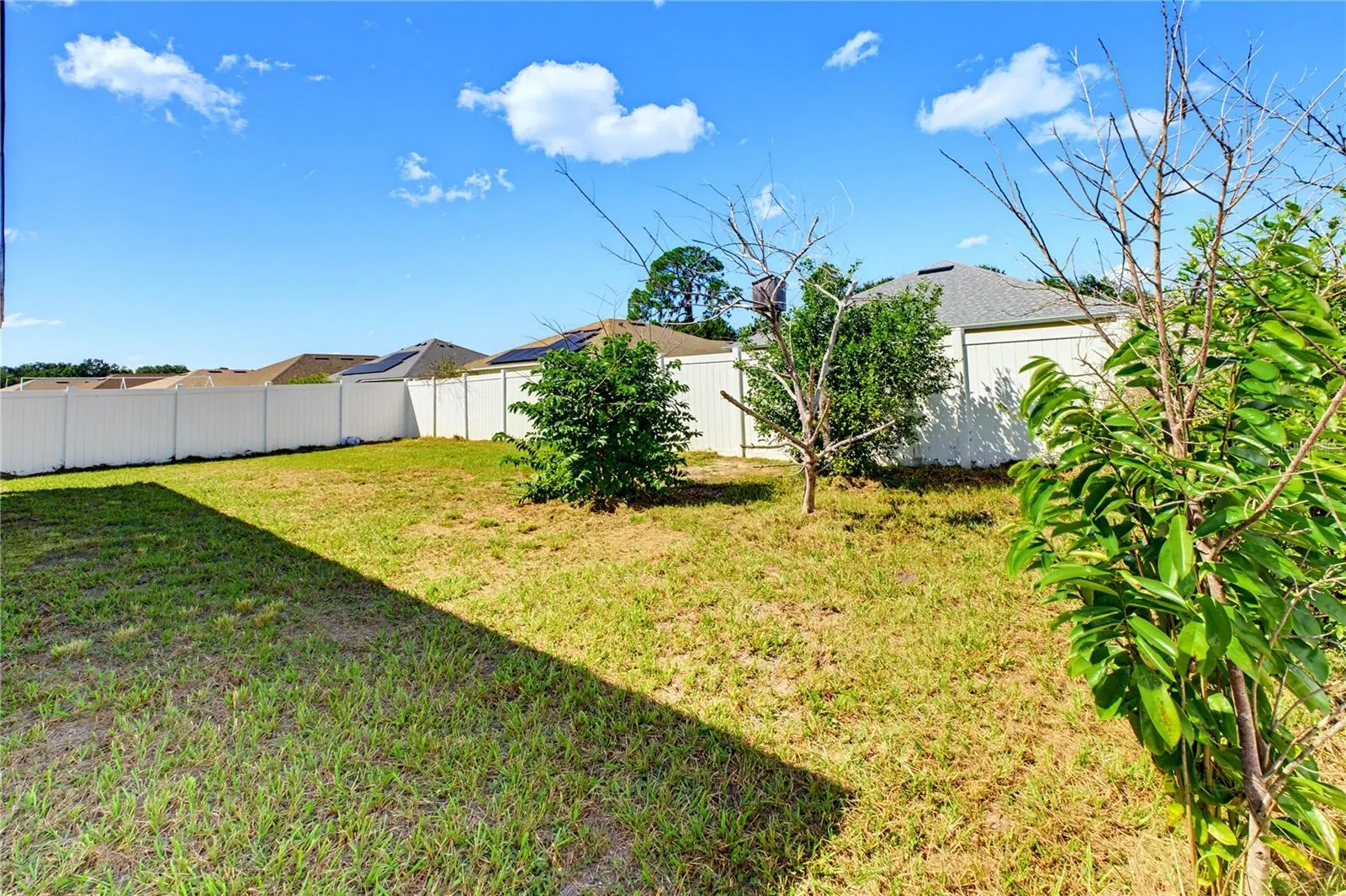 1085 BRENTON MANOR DR