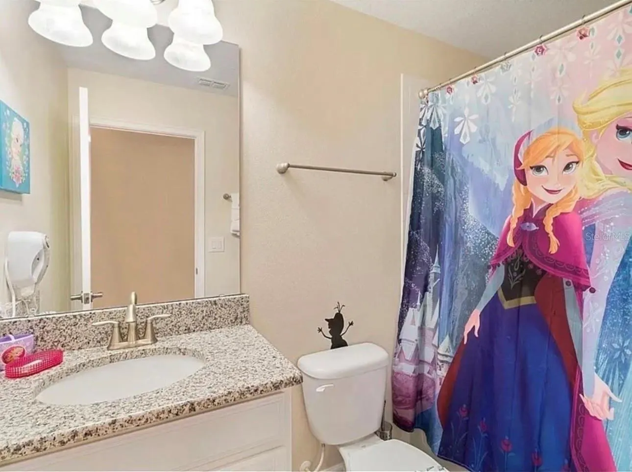 5435 SOLTERRA CIR