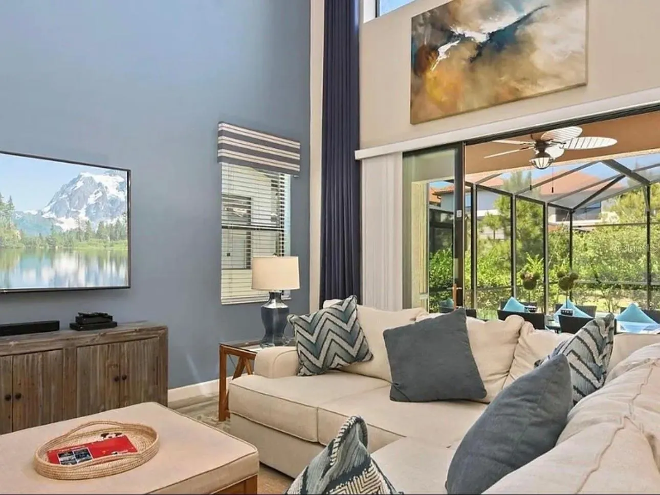 5435 SOLTERRA CIR