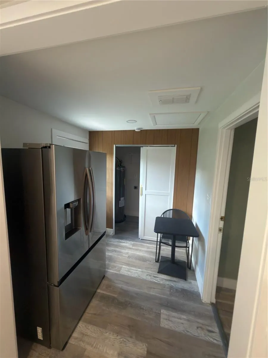 102 COSMOS DR
