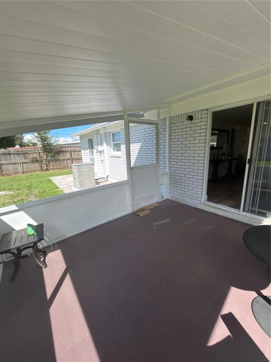 102 COSMOS DR