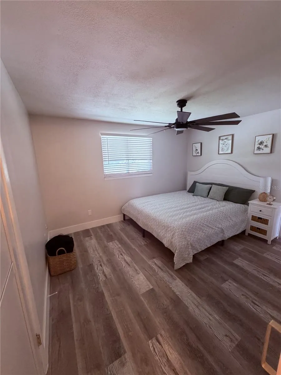 102 COSMOS DR