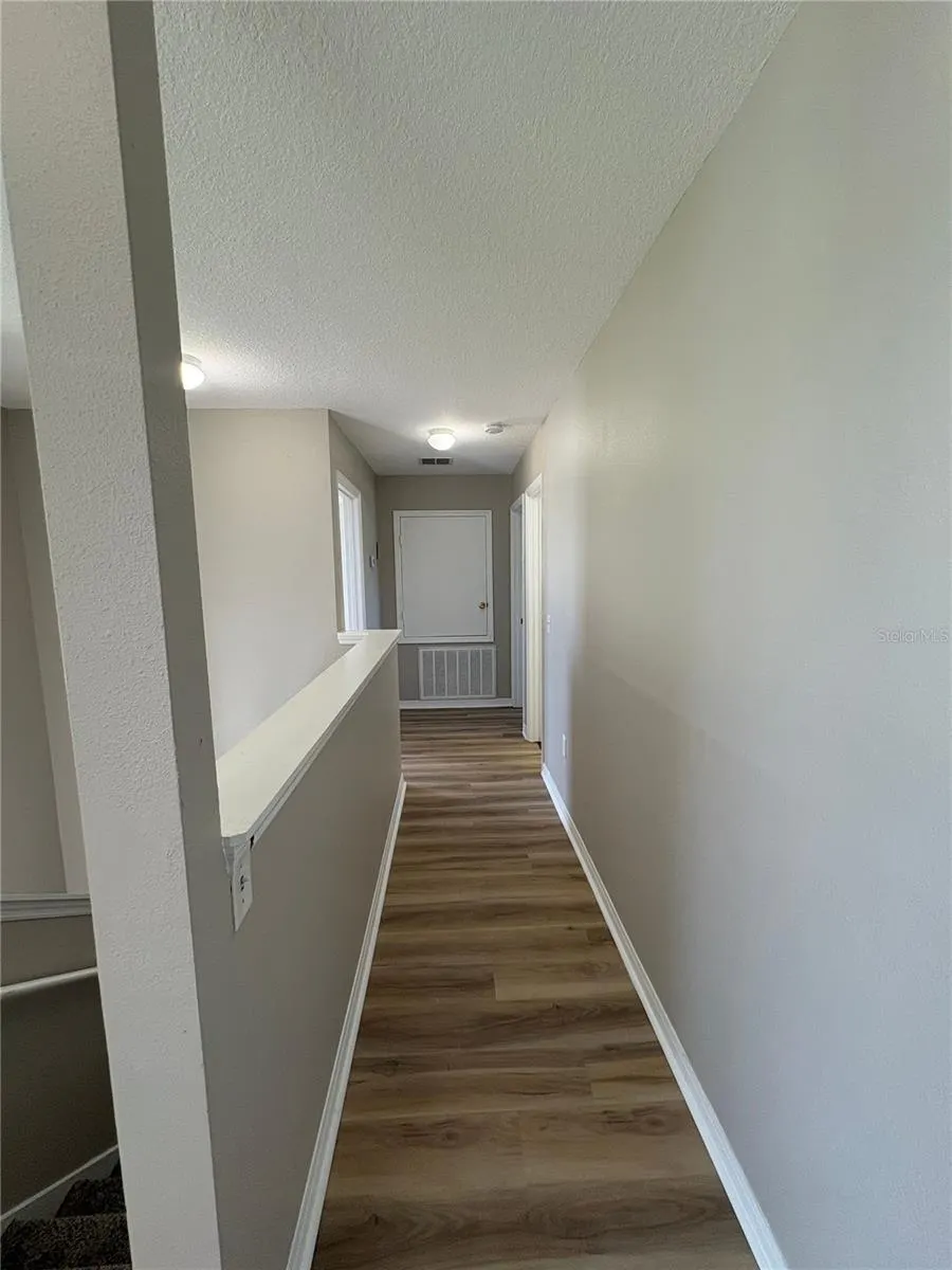 303 CHURCHILL CT