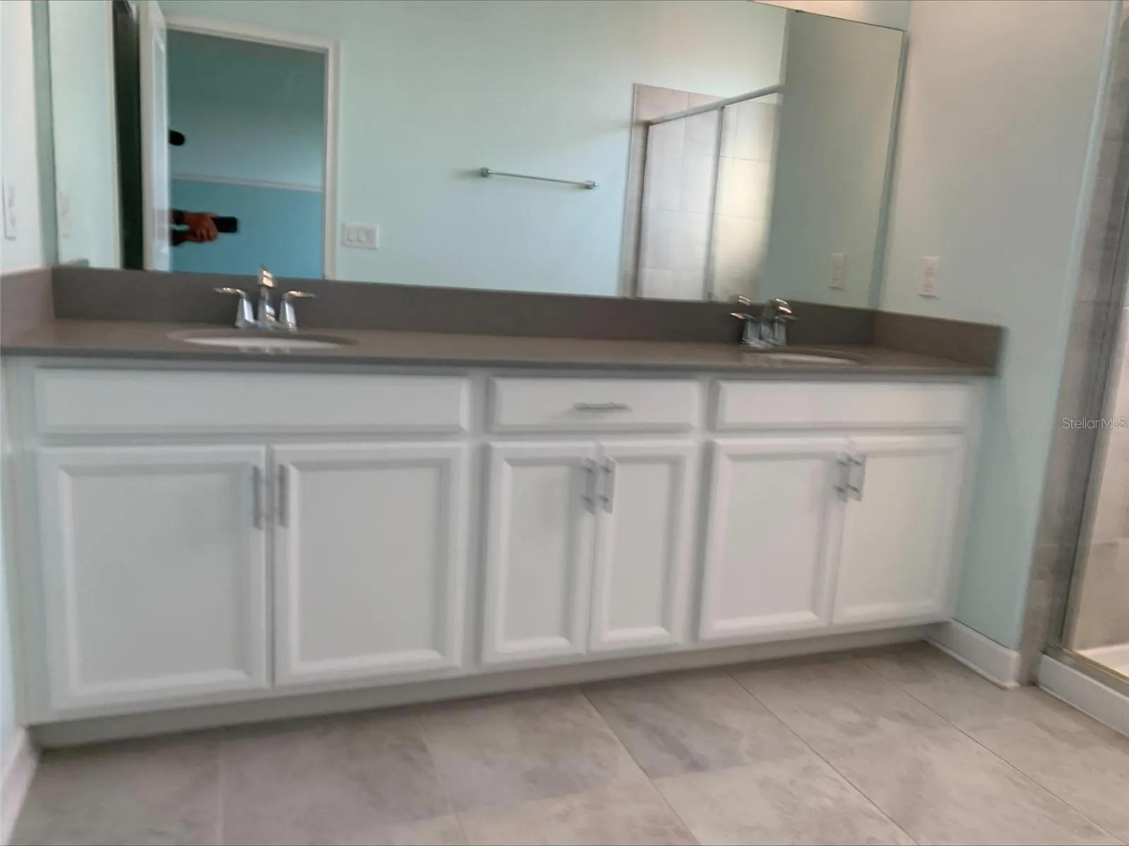 8525 ZOELLER HILLS DR
