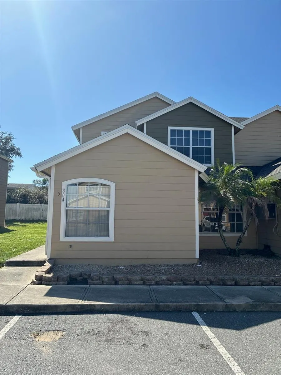 804 WASHINGTON PALM LOOP #B #B