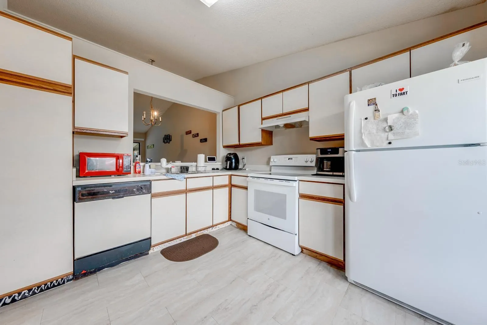 2904 SQUIRE OAK CT