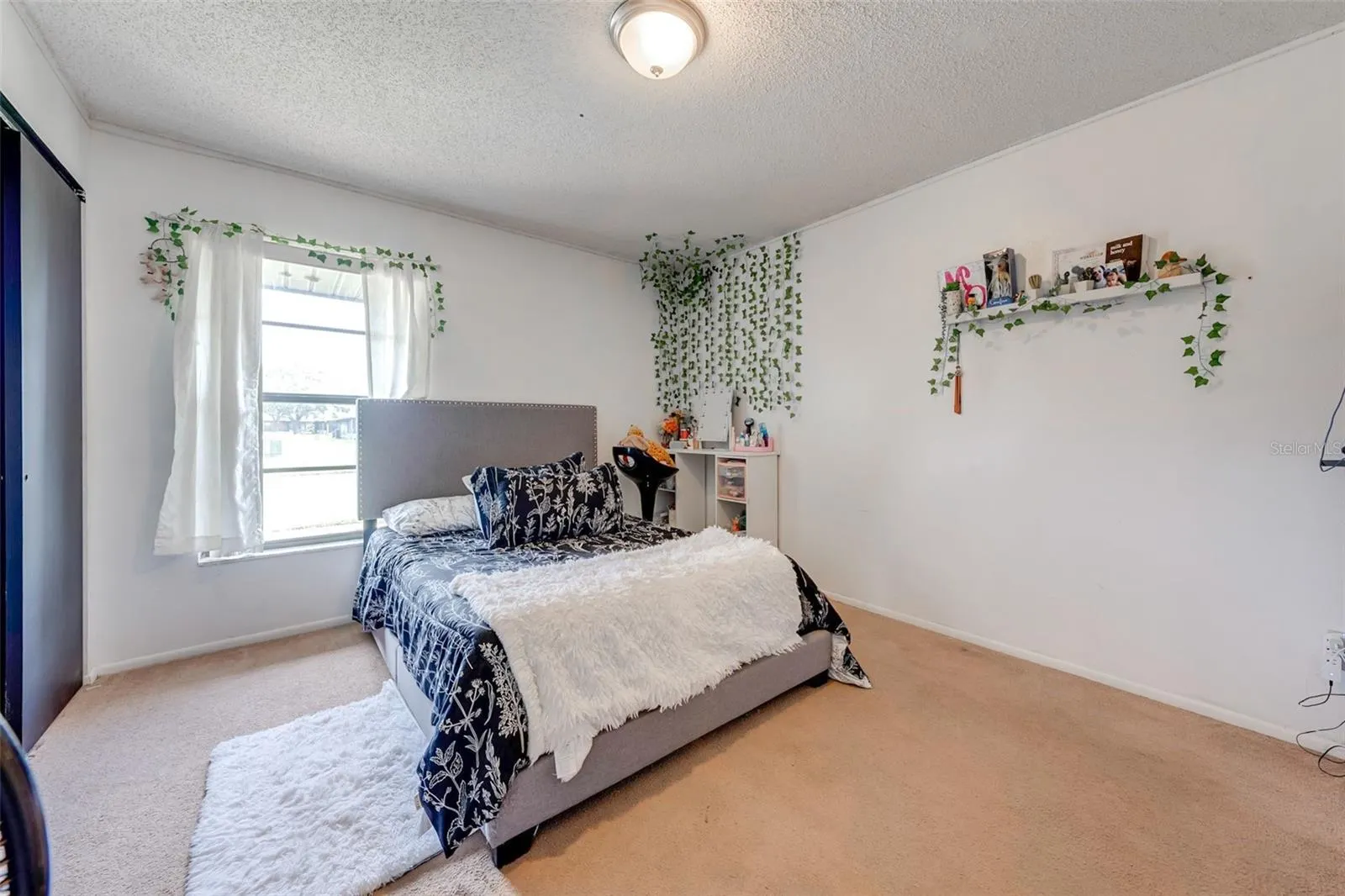 2904 SQUIRE OAK CT