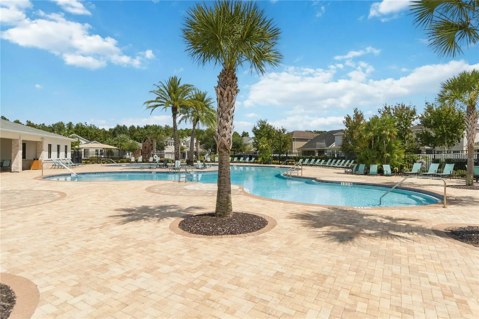 3074 WHITE HORSE CT