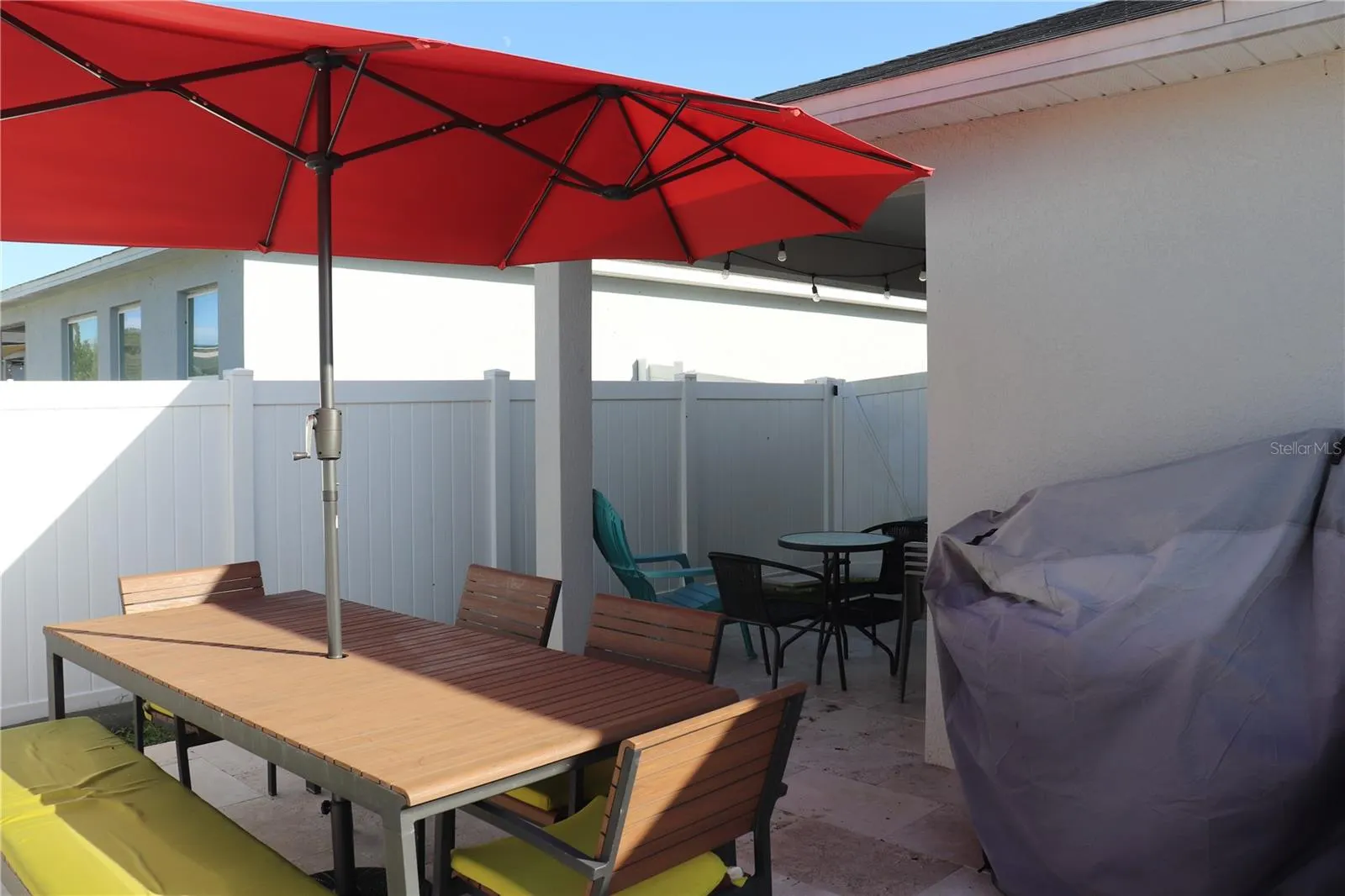1188 PAPAYA CIR