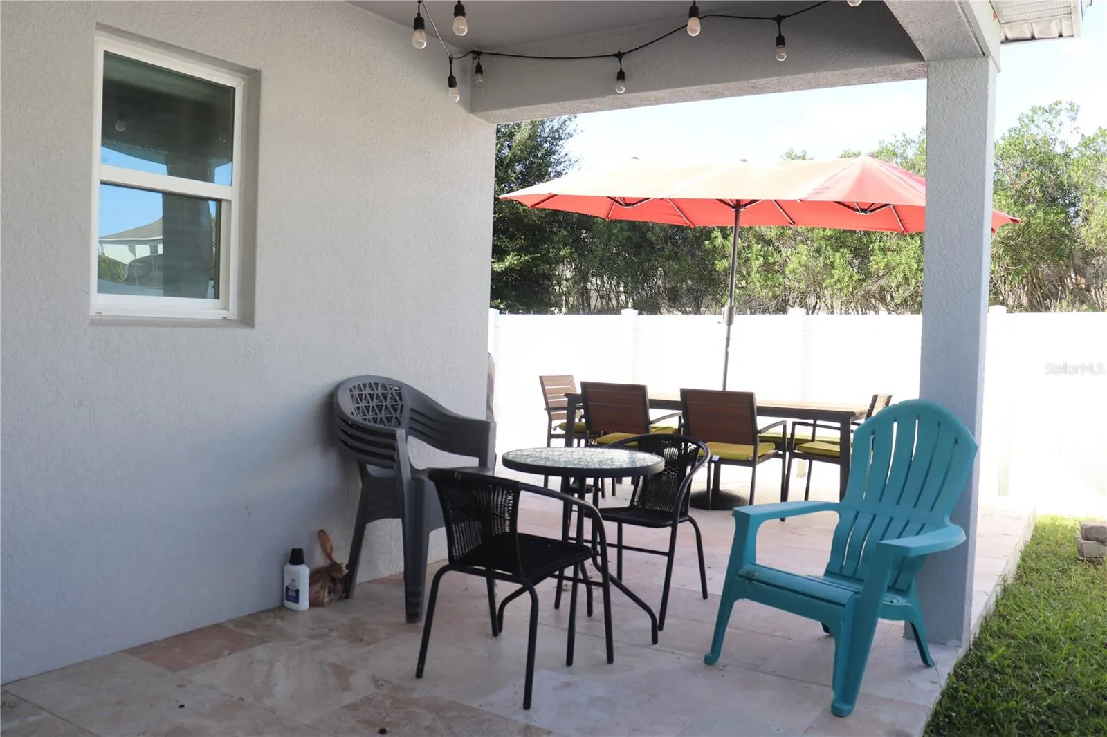 1188 PAPAYA CIR