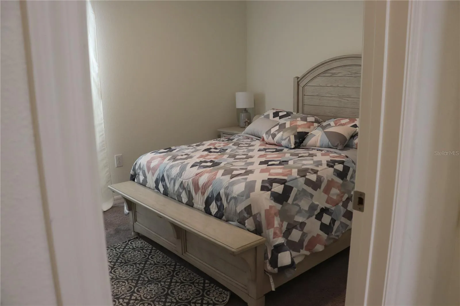 1188 PAPAYA CIR