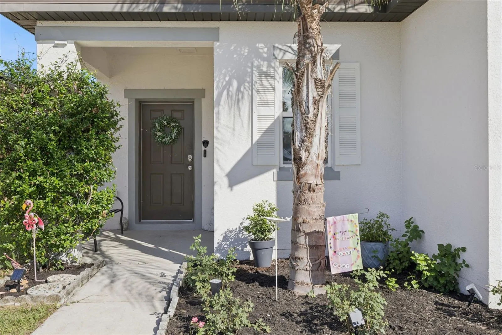 1202 LYCASTE DR